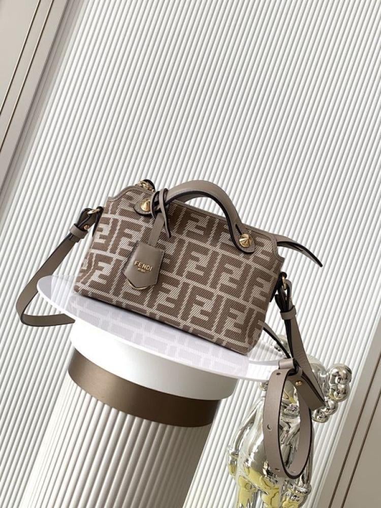 Top Handle Bag Style 578741312