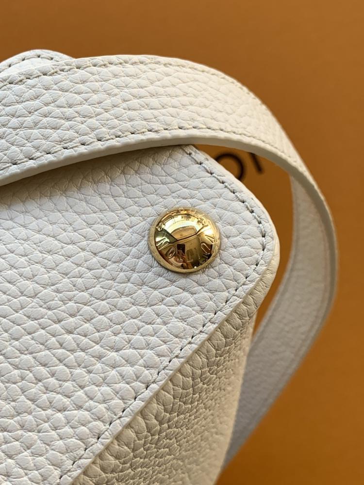 Leather Top Handle Bag Style 91246905