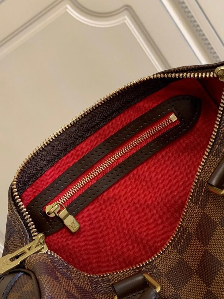 Modern Elegant Shoulder Bag 25x19x15cm