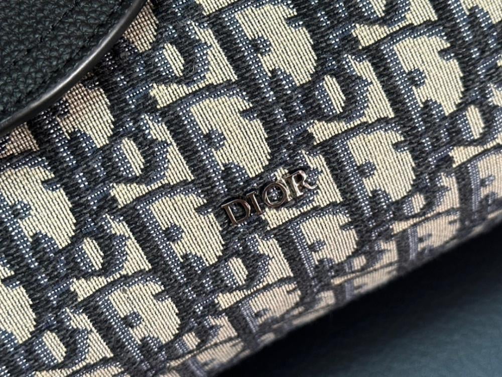 Stylish Black Leather Crossbody Bag