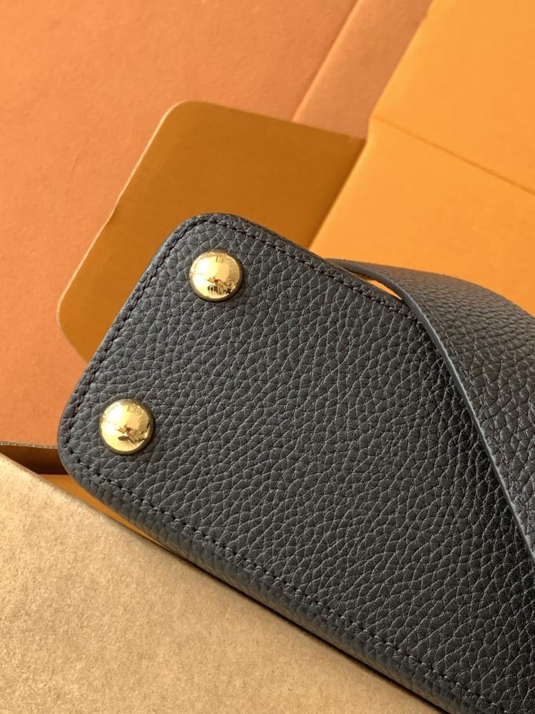 Leather Top Handle Bag Style 3110237