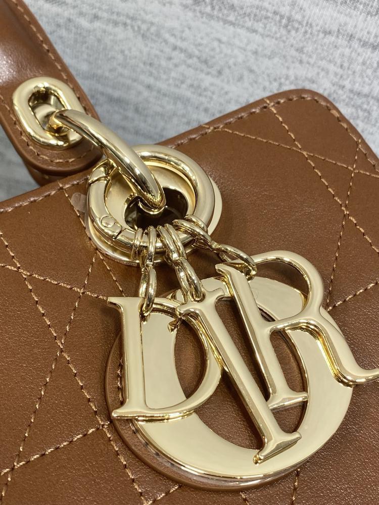 Leather Top Handle Bag Style 322403370