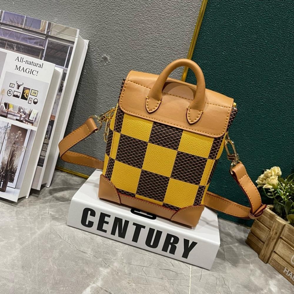 Stylish Refined Canvas Shoulder Bag 15x18x7cm