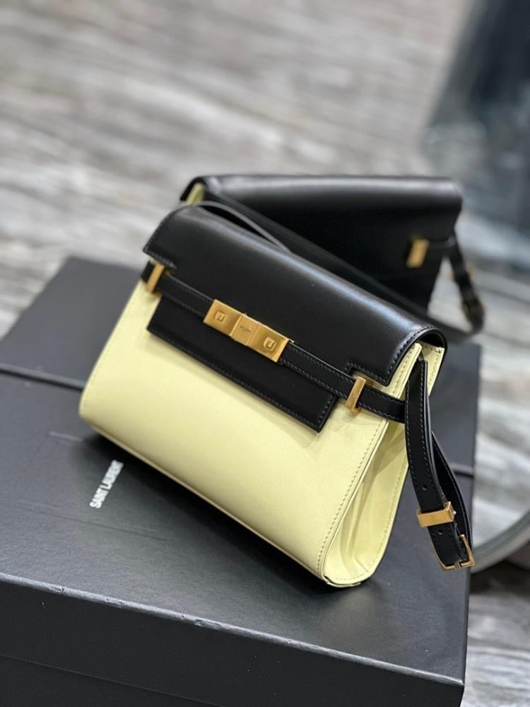 Elegant Leather Shoulder Bag 24x17.5x6cm