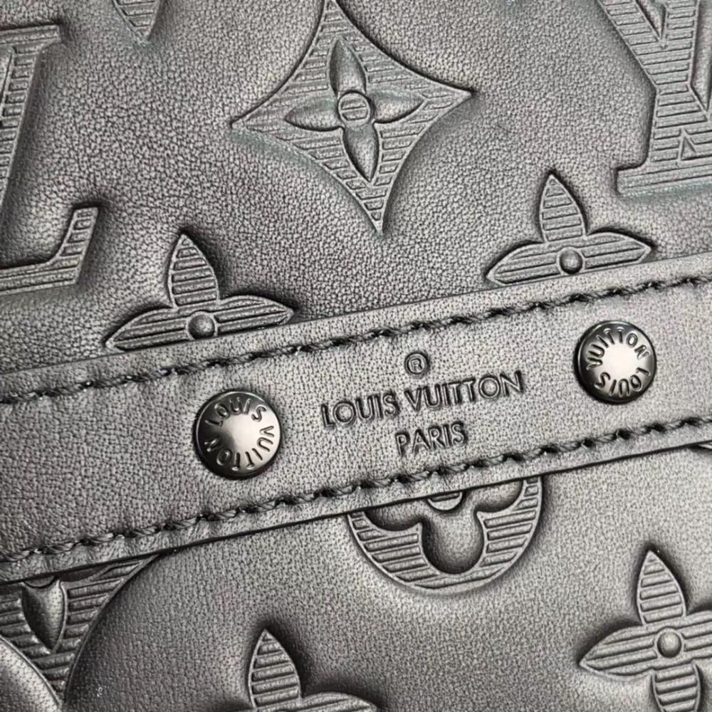 Classic Crossbody Bag
