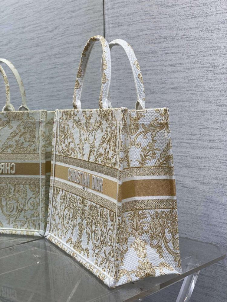 Gold Embroidered Tote Bag Style 153020016