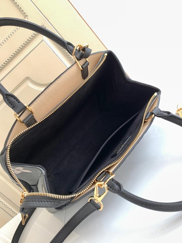 Stylish Leather Shoulder Bag Pink