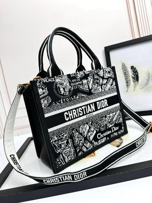 Stylish Premium Embroidered Leather Shoulder Bag 26.5x22x14cm