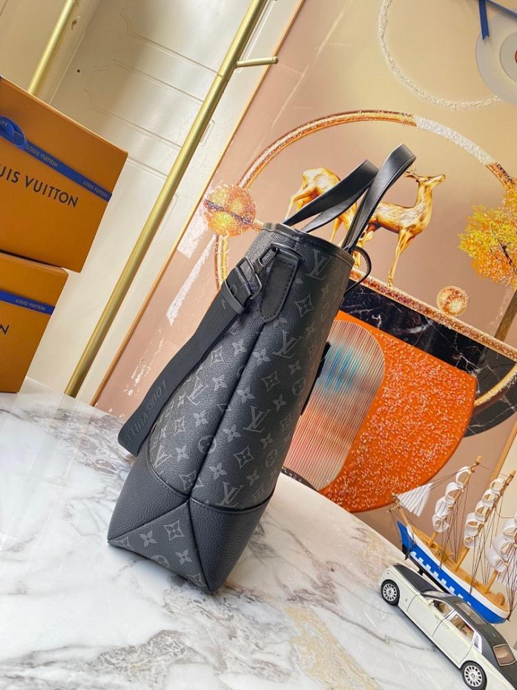 Modern Luxury Leather Shoulder Bag 38x37x13cm