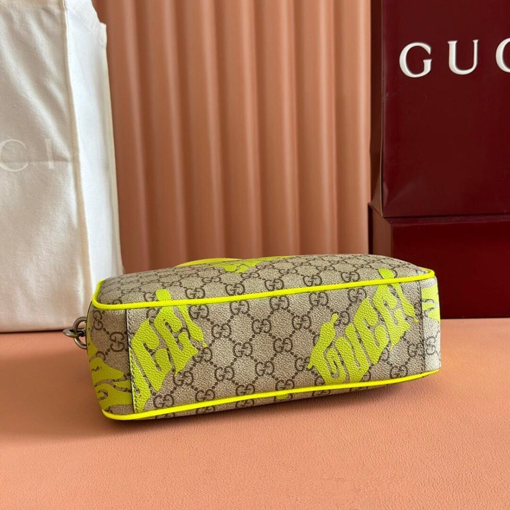 Modern Italian-Inspired Top Handle Bag 27x18x7.5cm