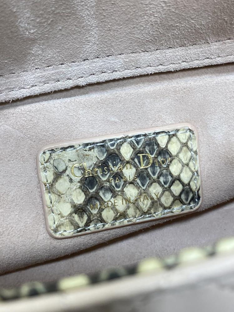 Top Handle Bag Style 218039359