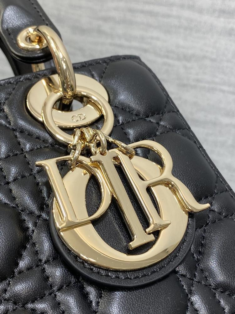 Top Handle Bag Style 730326780