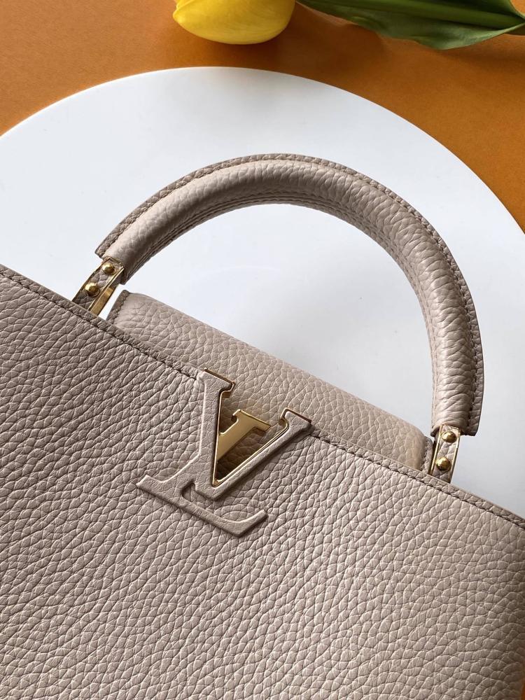 Luxury Top Handle Bag Style 811312206