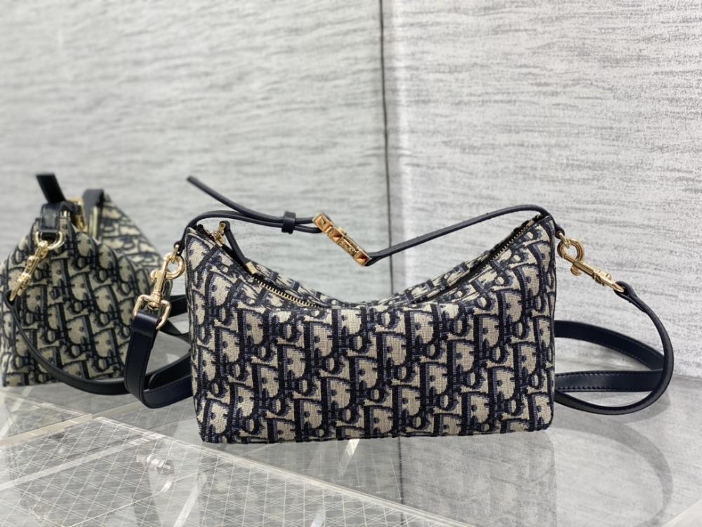 Classic Top Handle Bag Style 1426591710