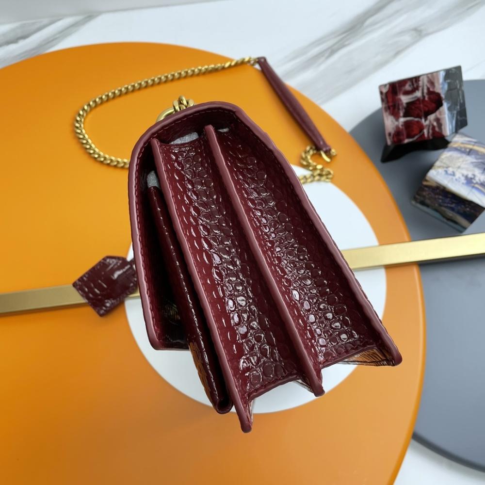 Classic Leather Top Handle Bag Style 20491365