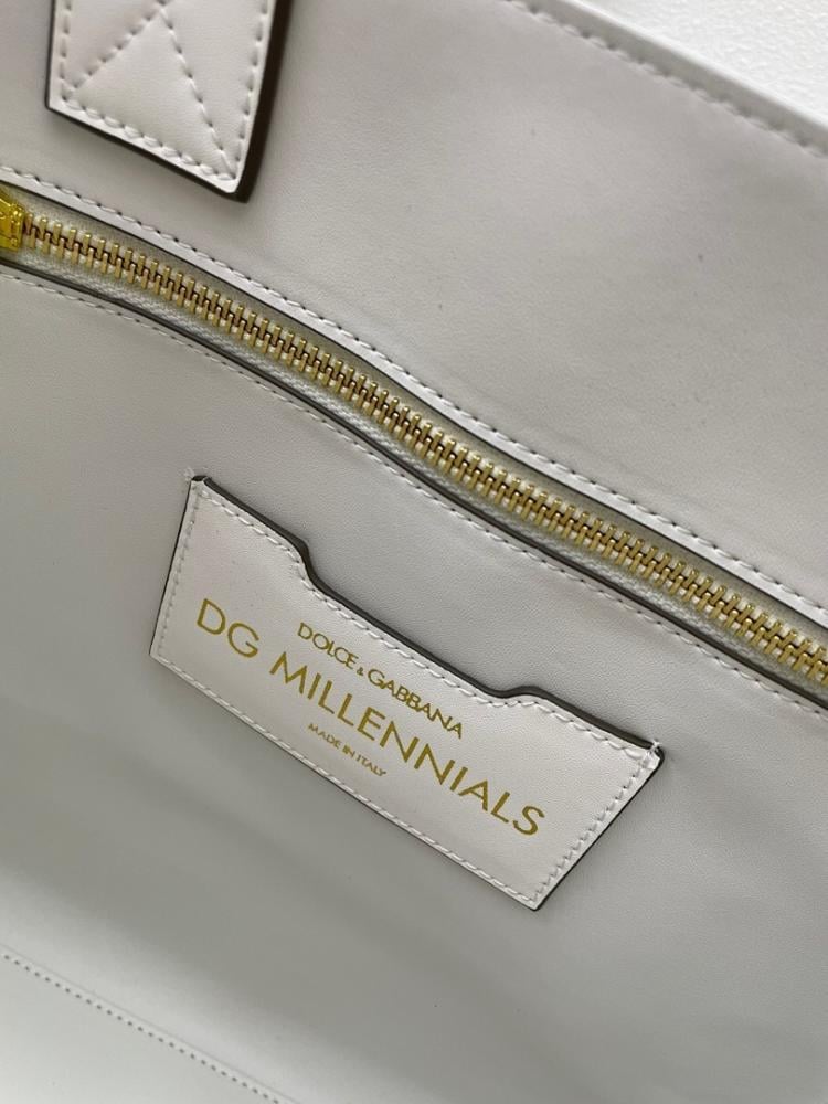 Modern Refined Shoulder Bag 36x27.5x11cm