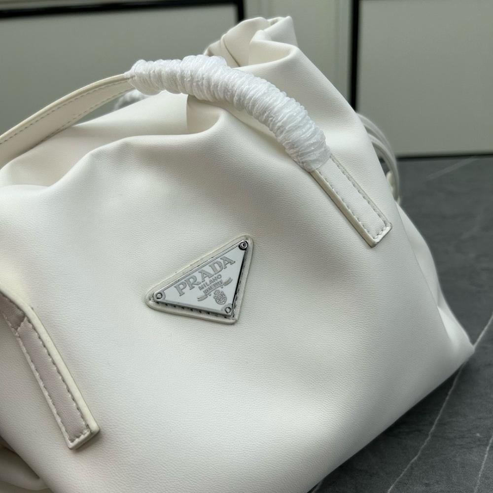 Italian-Inspired Luxury Bag 28x22x8cm