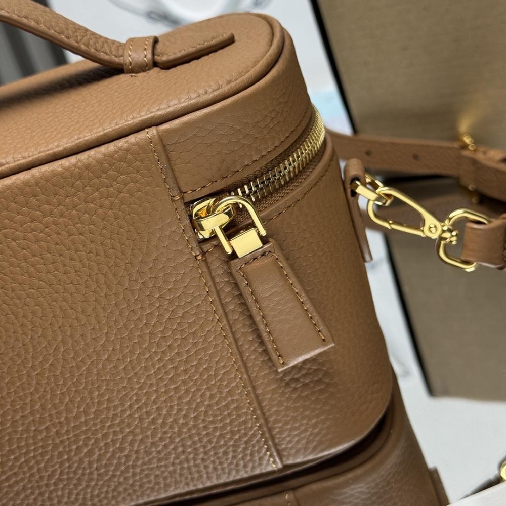Top Handle Bag Style 1207074106