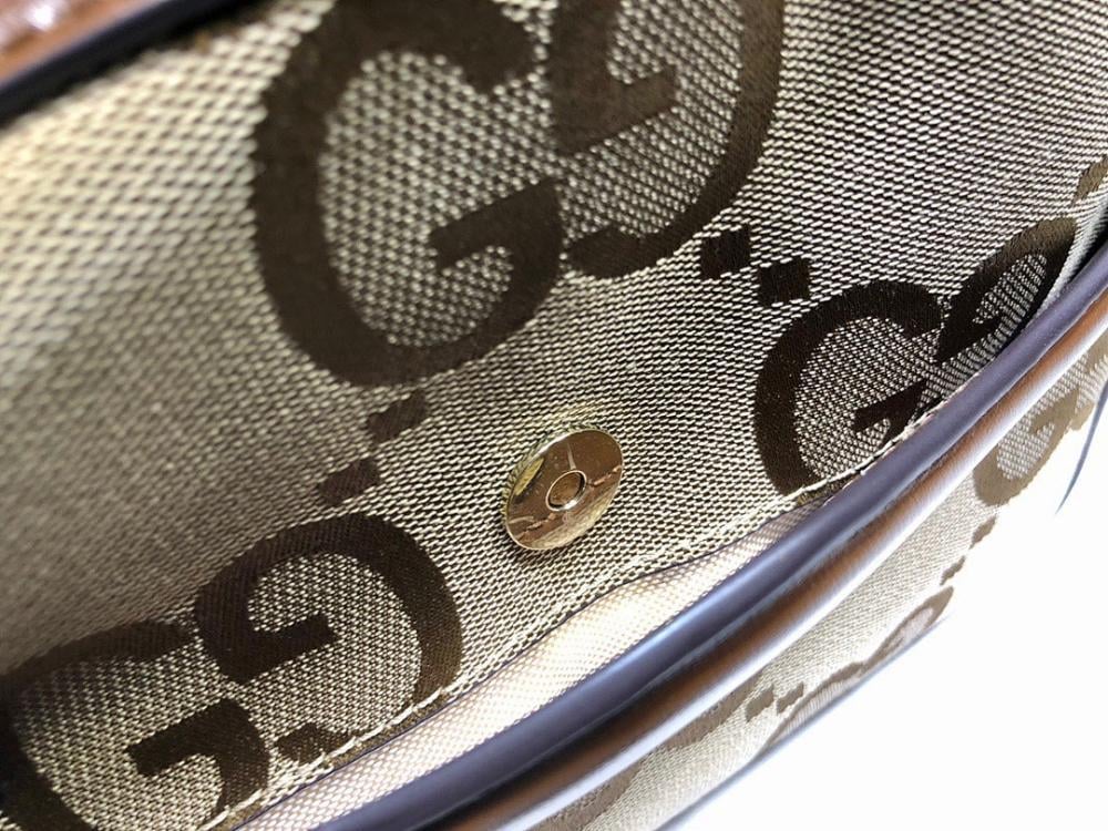 Modern Refined Monogram Leather Top Handle Bag 25.5x20x6cm