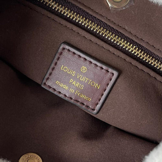 CarryAll Monogram Lambskin Shoulder Bag 26x17x10cm Style 1759921464