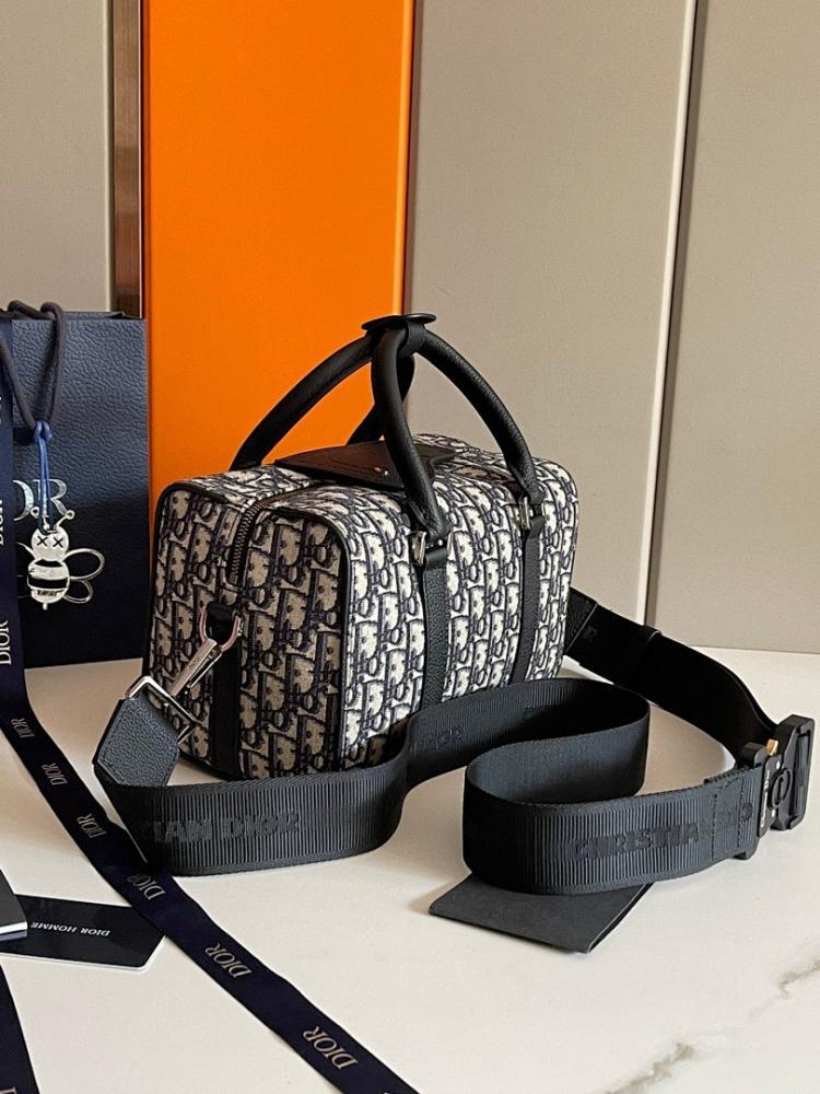 Modern Black Printed Calfskin Shoulder Bag Black/Beige 26x16x14.5cm