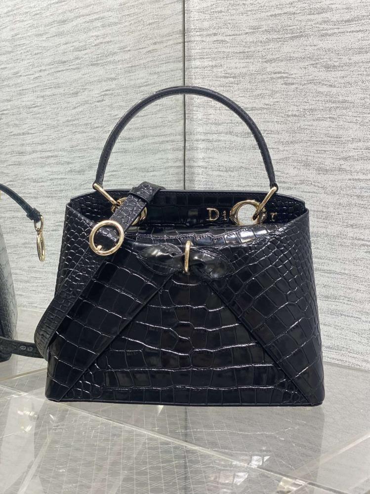Top Handle Bag Style 541719862
