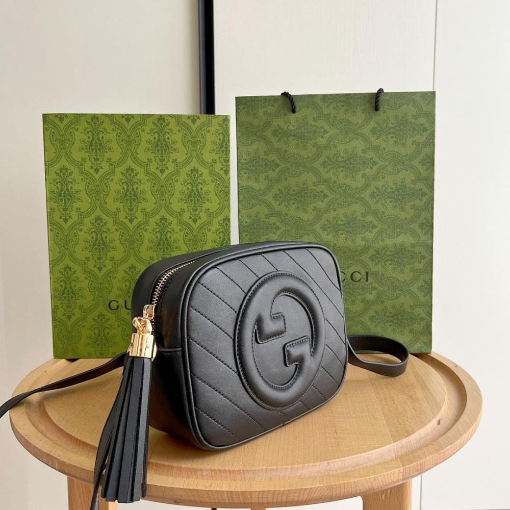 Luxury Stylish Shoulder Bag 21x15.5x5.5cm