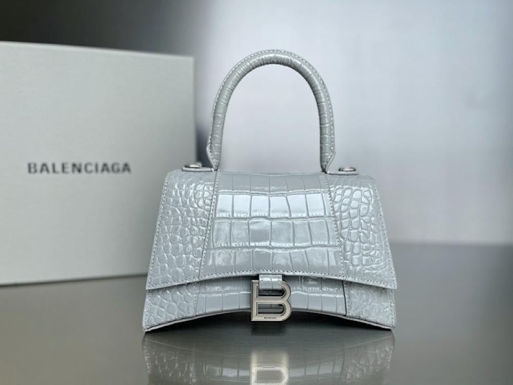 Luxury Top Handle Bag Style 525620242