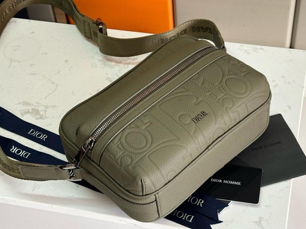 Elegant Printed Leather Shoulder Bag 23x17x7.5cm Style 178937047