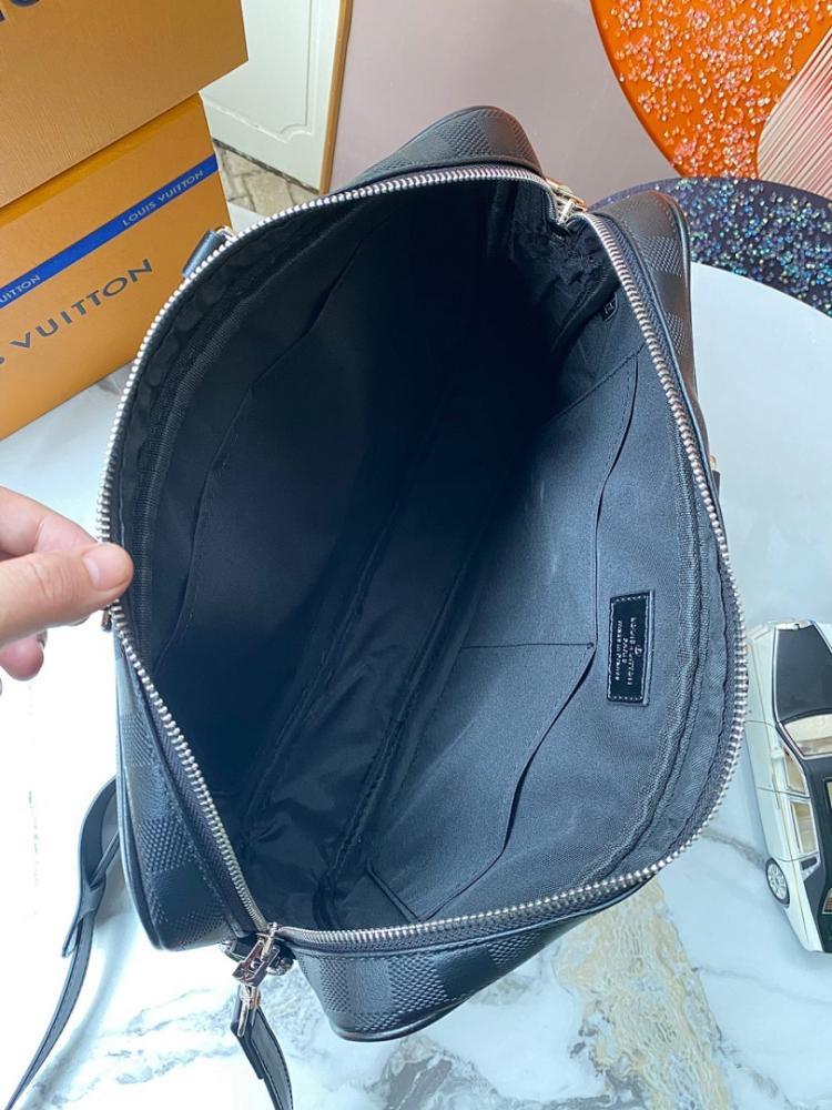Italian-Inspired Elegant Calfskin Shoulder Bag 37x28x7cm