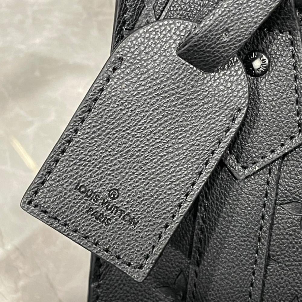 Stylish Refined Monogram Leather Shoulder Bag 19x22x7cm