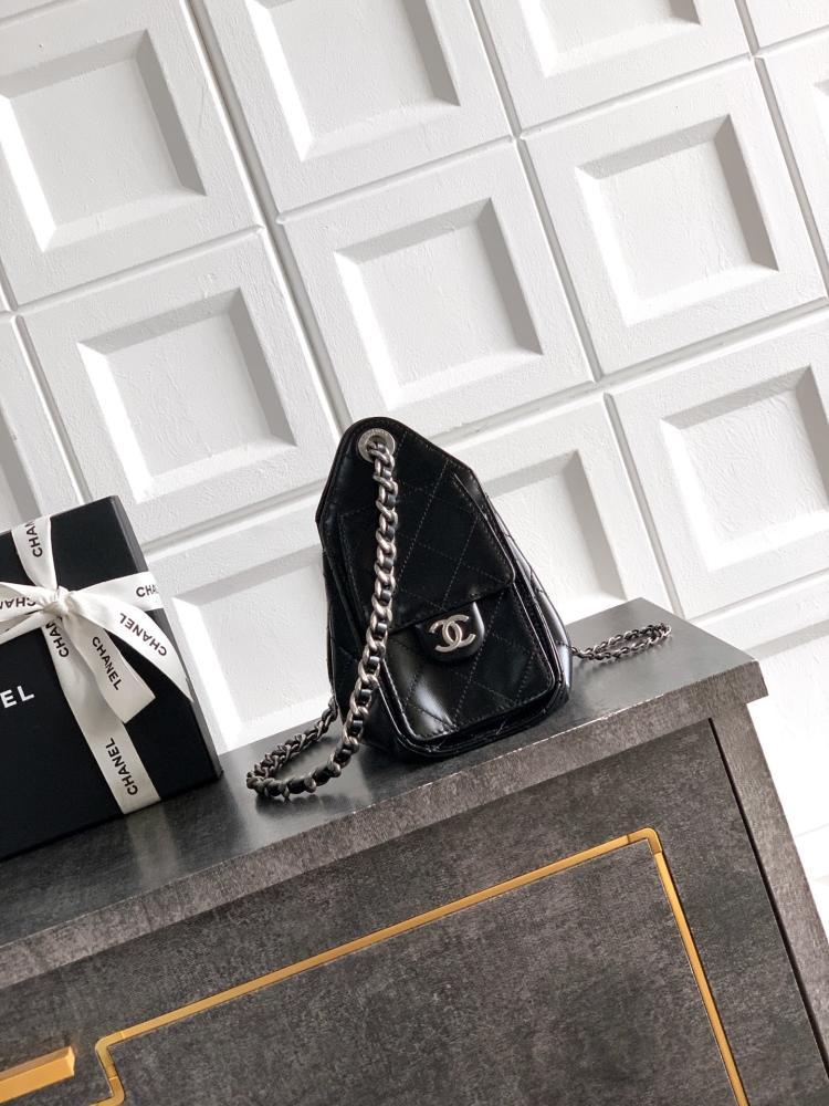 Leather Bucket Bag Style 51319649