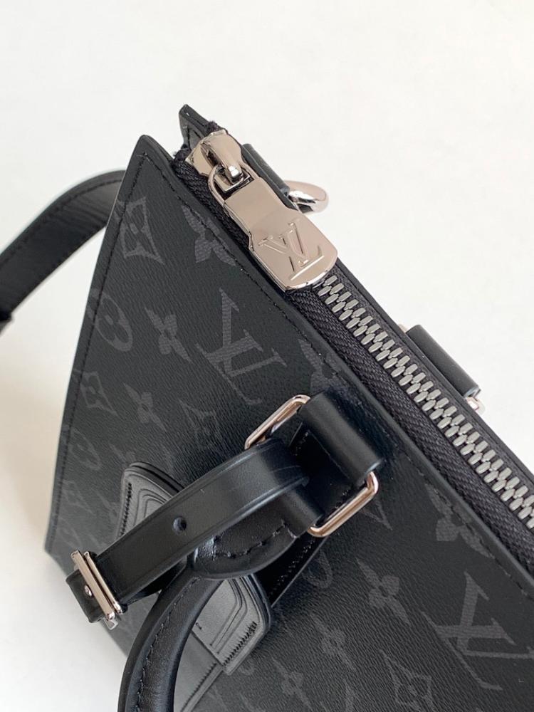 Modern Refined Leather Shoulder Bag 26x28.5x6cm