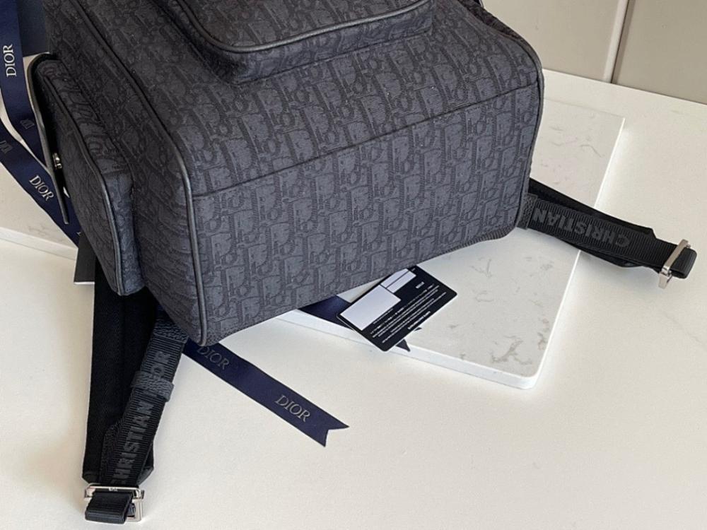 Classic Refined Crossbody Bag 26.5x41.5x17.5cm