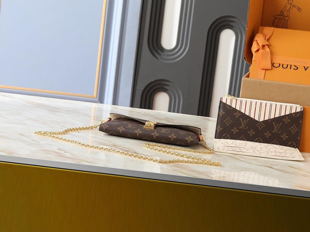 Luxury Stylish Monogram Leather Bag 23x11x2cm