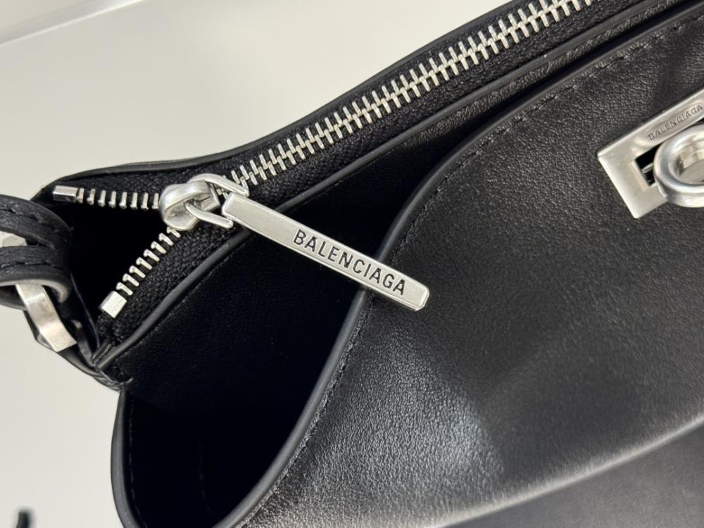Classic Top Handle Bag Style 1694543535