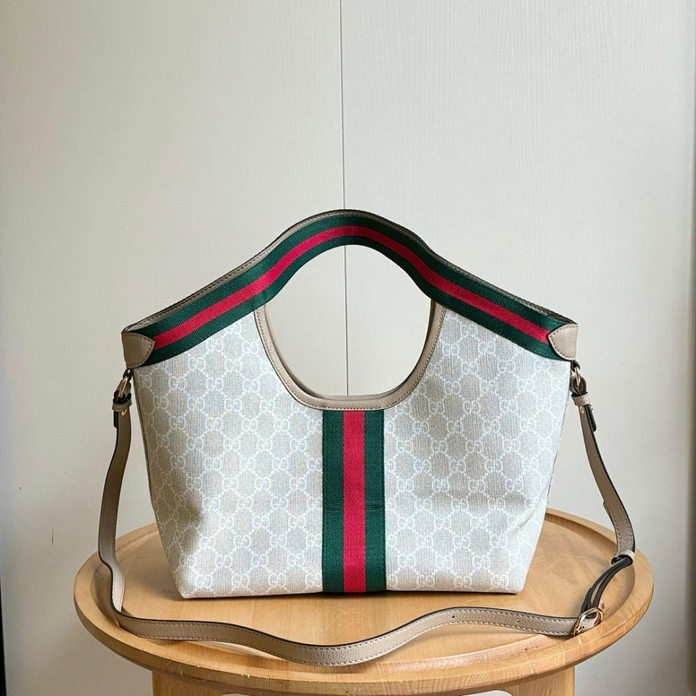 Italian-Inspired Luxury Top Handle Bag 25x20x15cm