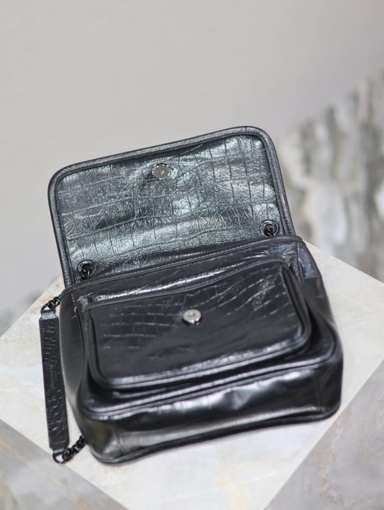 Top Handle Bag Style 1811393796
