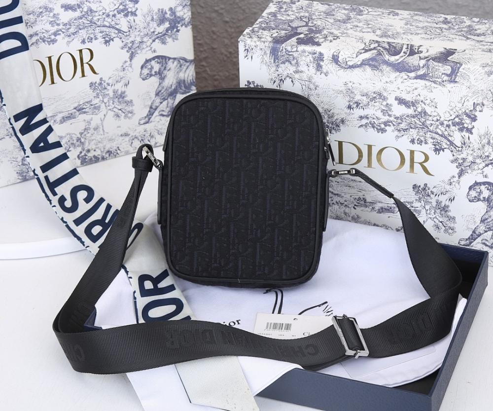 Classic Elegant Black Printed Calfskin Shoulder Bag Black/Beige 14.5x18x6cm