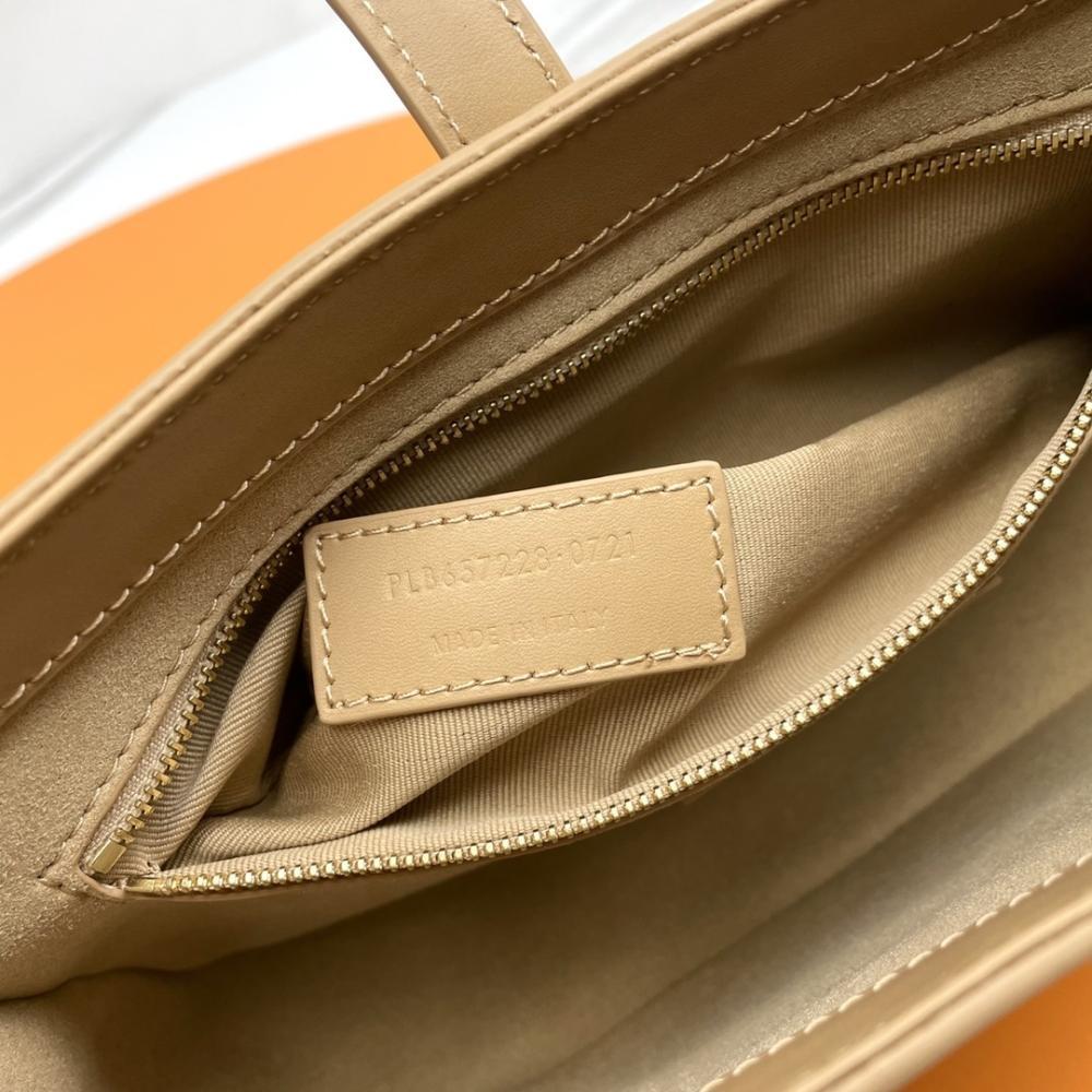 Shoulder Bag Style 373777086