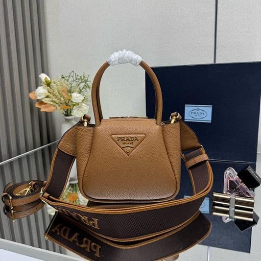 Leather Shoulder Bag Style 1874151200