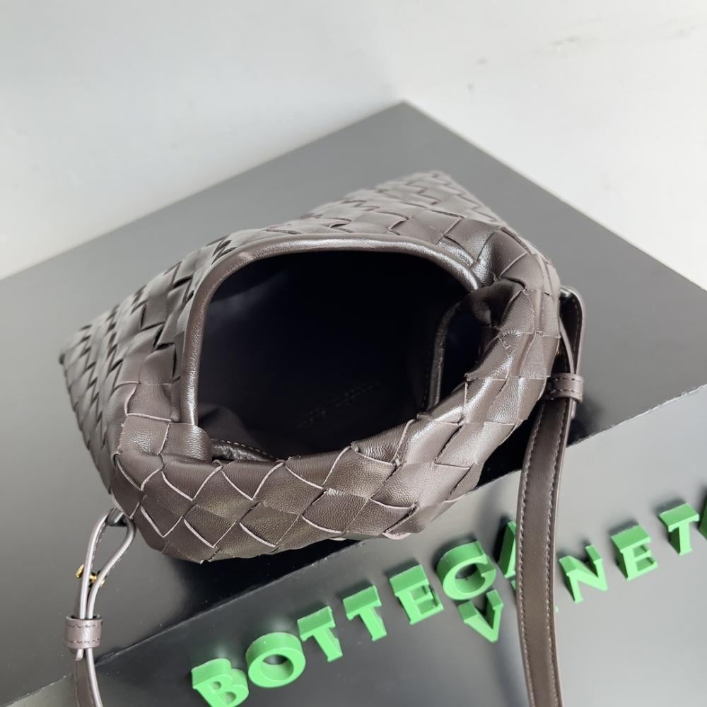 Calfskin Shoulder Bag Style 323650545
