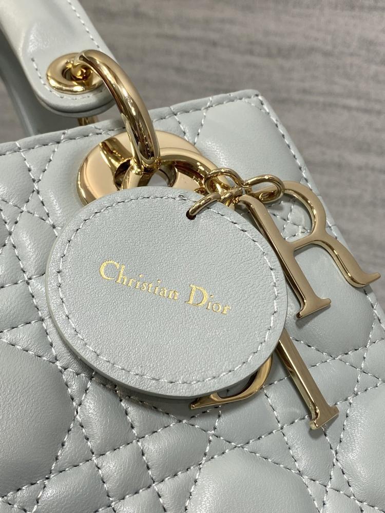 Classic Top Handle Bag Style 2069149635
