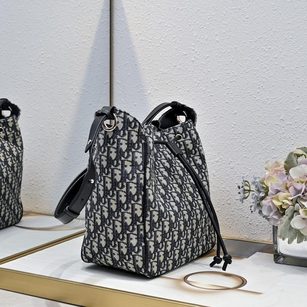 Classic Elegant Gold Embroidered Lambskin Bucket Bag