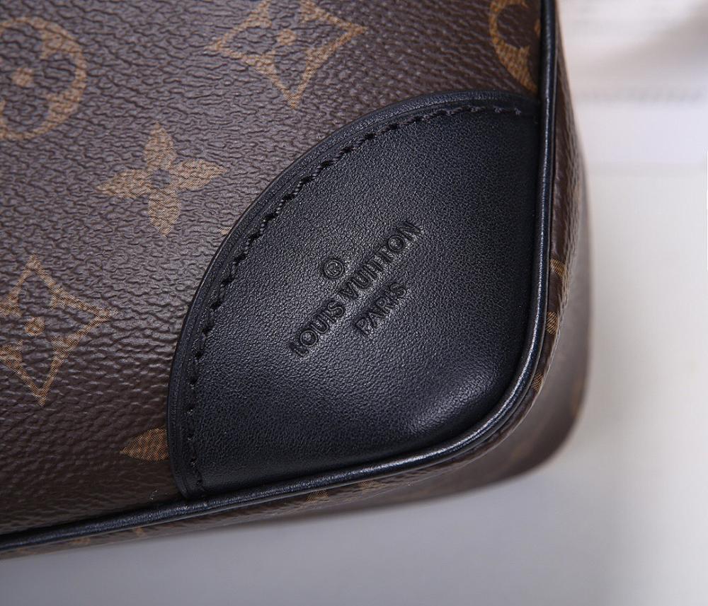 Classic Refined Leather Shoulder Bag 31x27x11cm