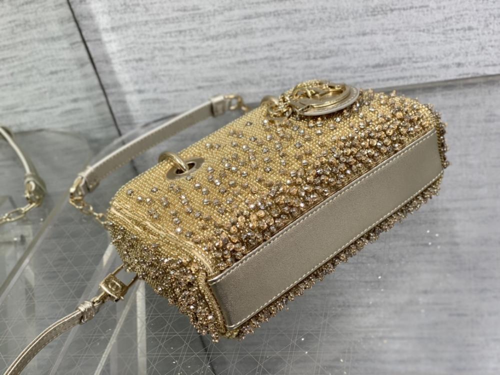 Embroidered Wallet Style 920154732
