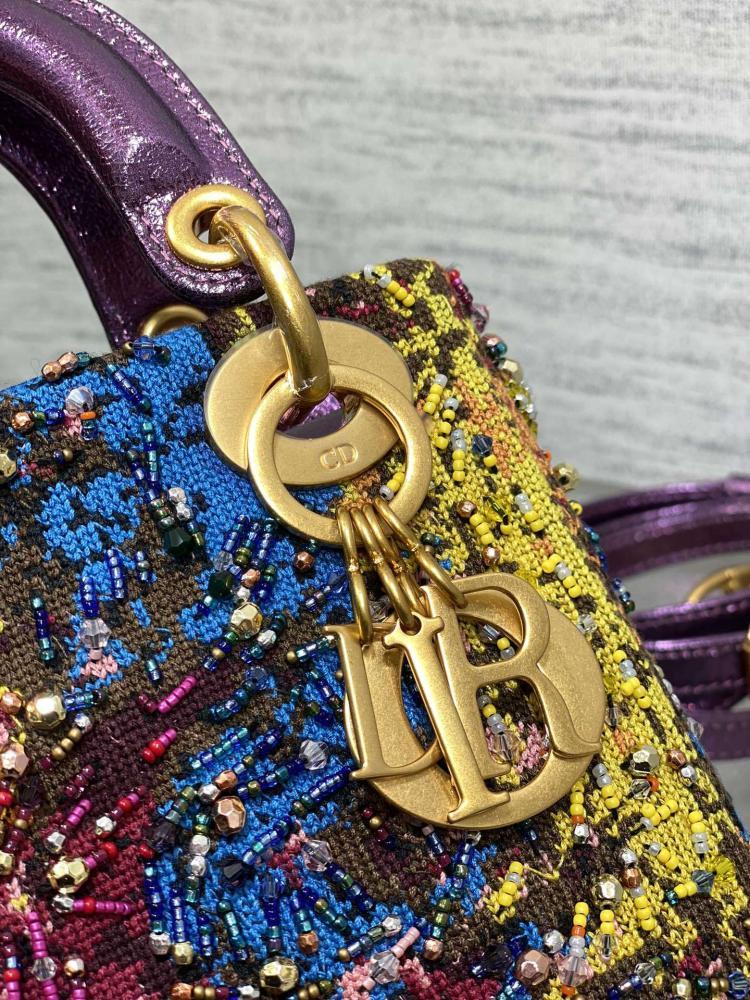 Embroidered Top Handle Bag Style 1065935794