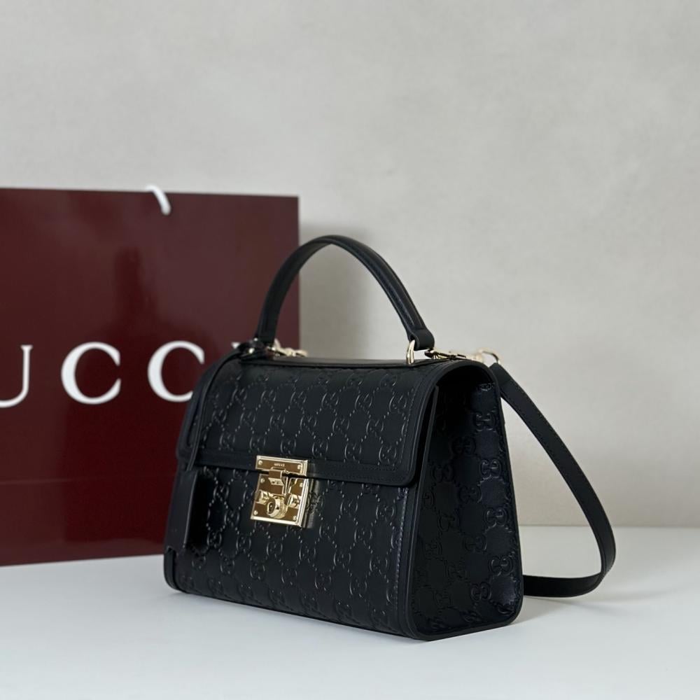 Top Handle Bag Style 1056098274