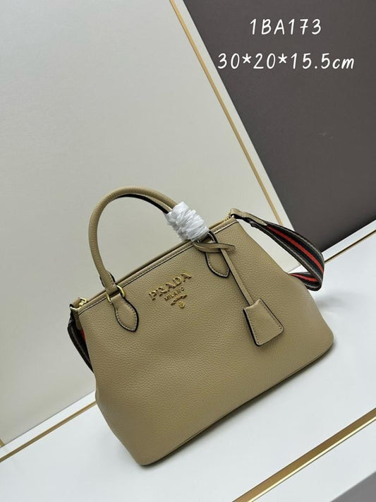 Classic Elegant Leather Shoulder Bag 30x20x15.5cm