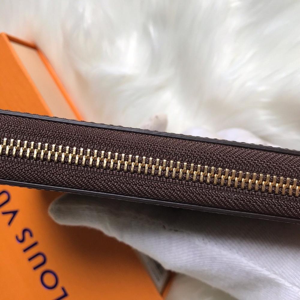 Stylish Refined Wallet 19x10x1cm